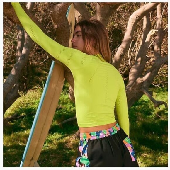 Free People Movement Good Karma High-Neck Layer - XS/S - Picture 5 of 9